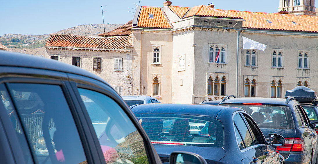 Verkehrsstau in Trogir