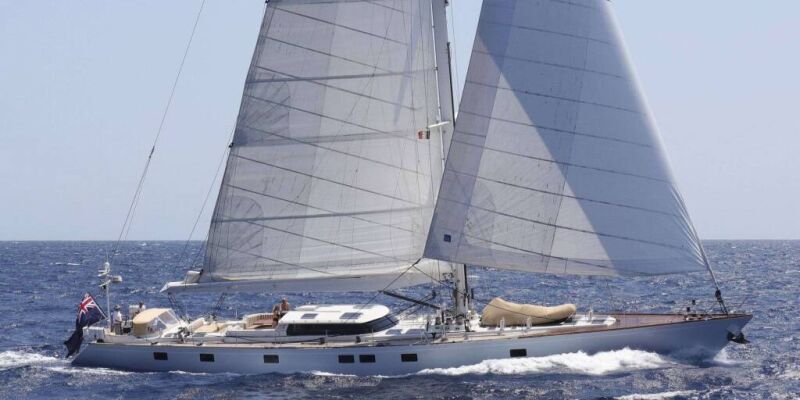 Luxury sailing yacht YQUEM