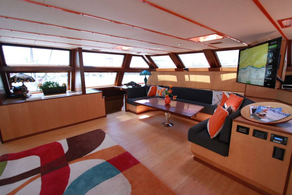 Luxury motor yacht ARGO NAVIS