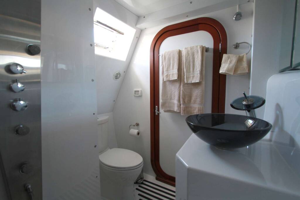Luxury motor yacht ARGO NAVIS