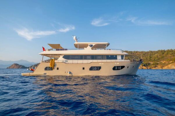 Yacht de luxe LYCIAN DREAM