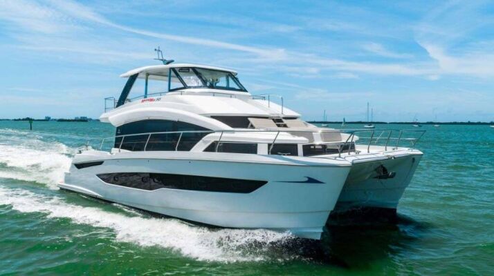 Luxury Crewed Catamaran A Yachta Fun