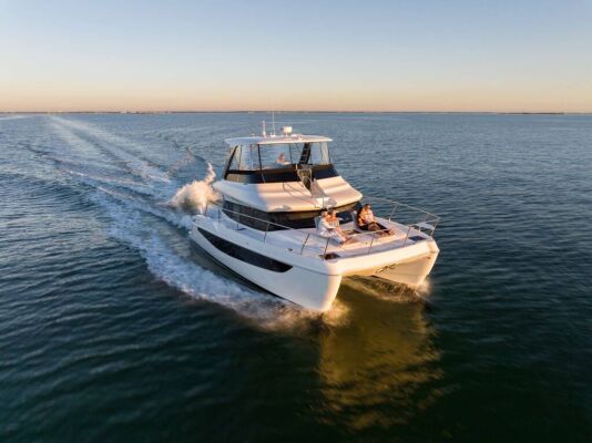 Catamaran de luxe avec équipage Big Joy