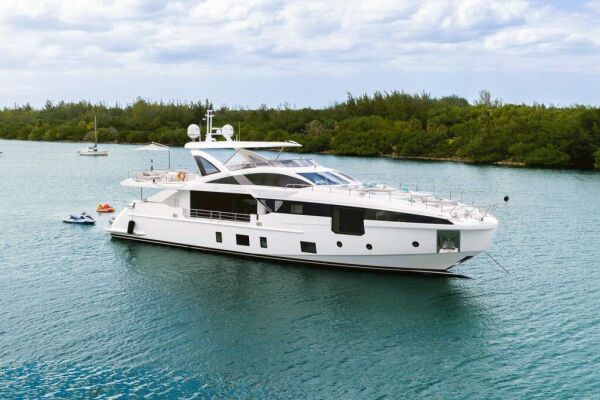 Yacht de luxe ALEGRIA