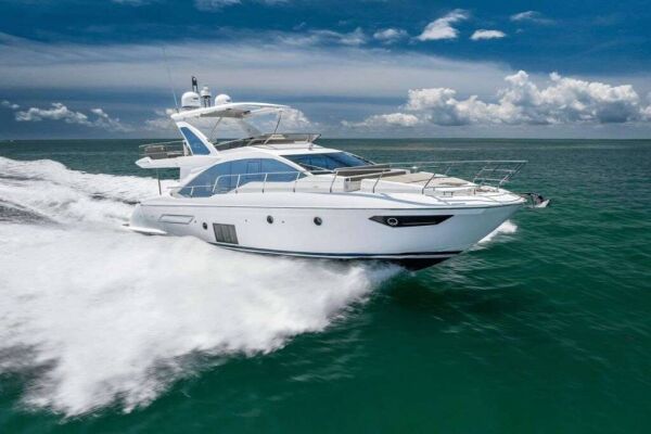 Yacht de luxe Relentless
