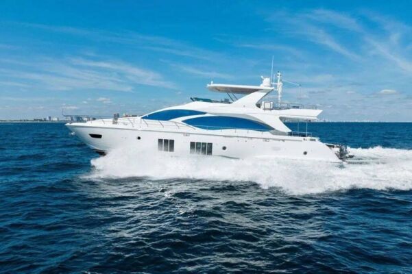 Luxus-Motoryacht Satisfaction