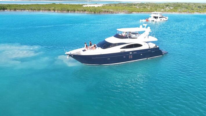 Yacht de luxe Saphire Blue