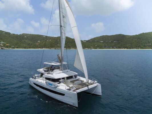 Catamaran de luxe avec équipage ANDIAMO