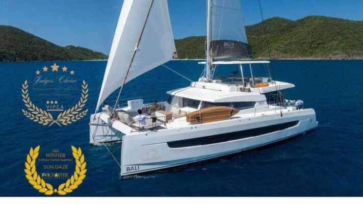 Catamaran de luxe avec équipage SUN DAZE