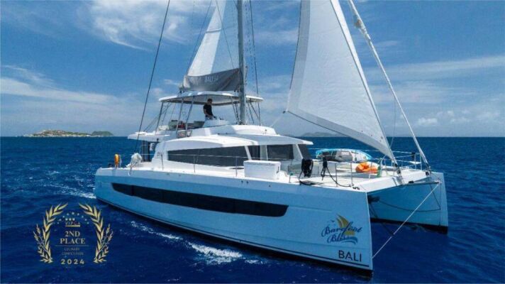 Catamaran de luxe avec équipage BAREFOOT BLISS