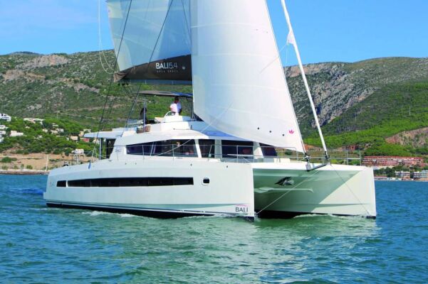 Catamaran de luxe avec équipage Fortune One