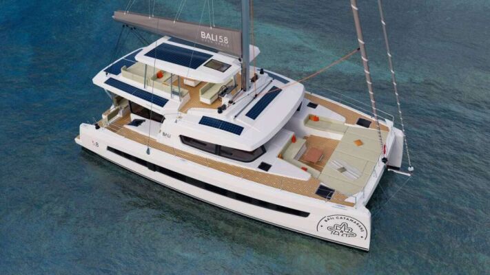 Catamaran de luxe avec équipage BALI KAI
