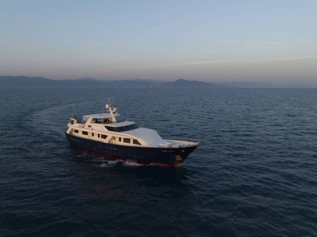 Luxury motor yacht DON CIRO