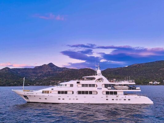 Yacht de luxe SOJO