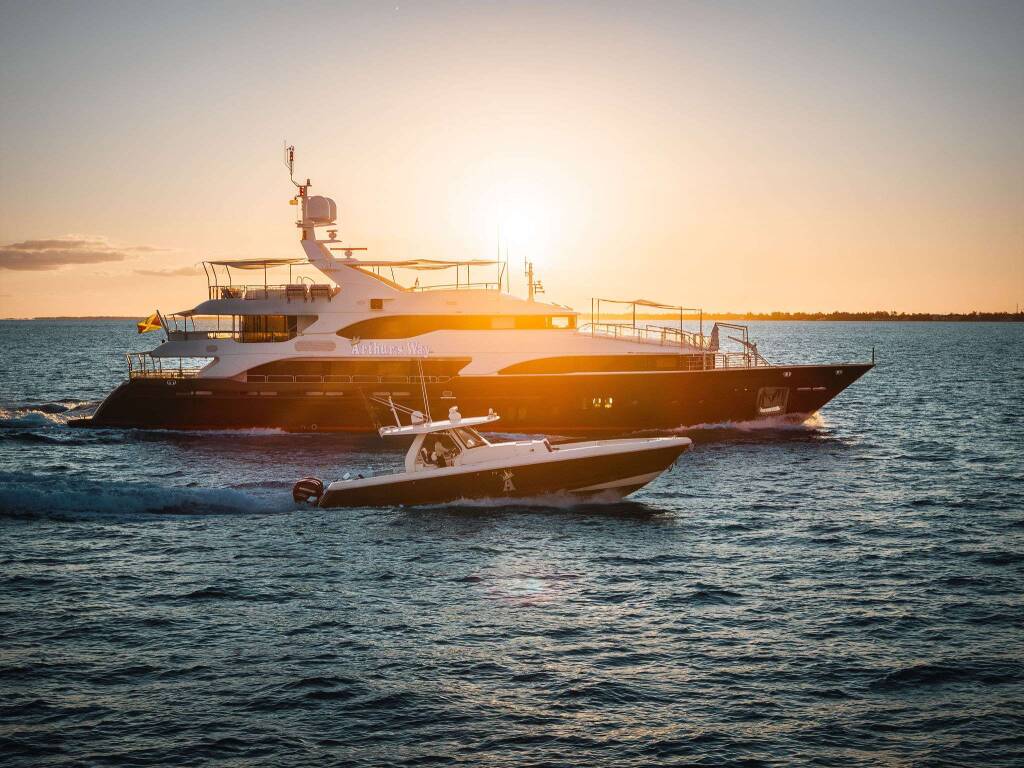 Luxury motor yacht Arthurs Way