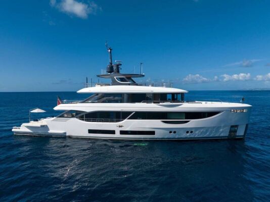 Yacht de luxe KINGS LAIR