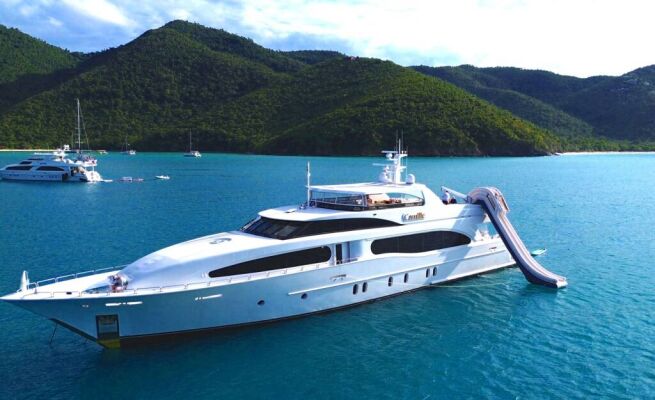 Yate de lujo CAMILLE 