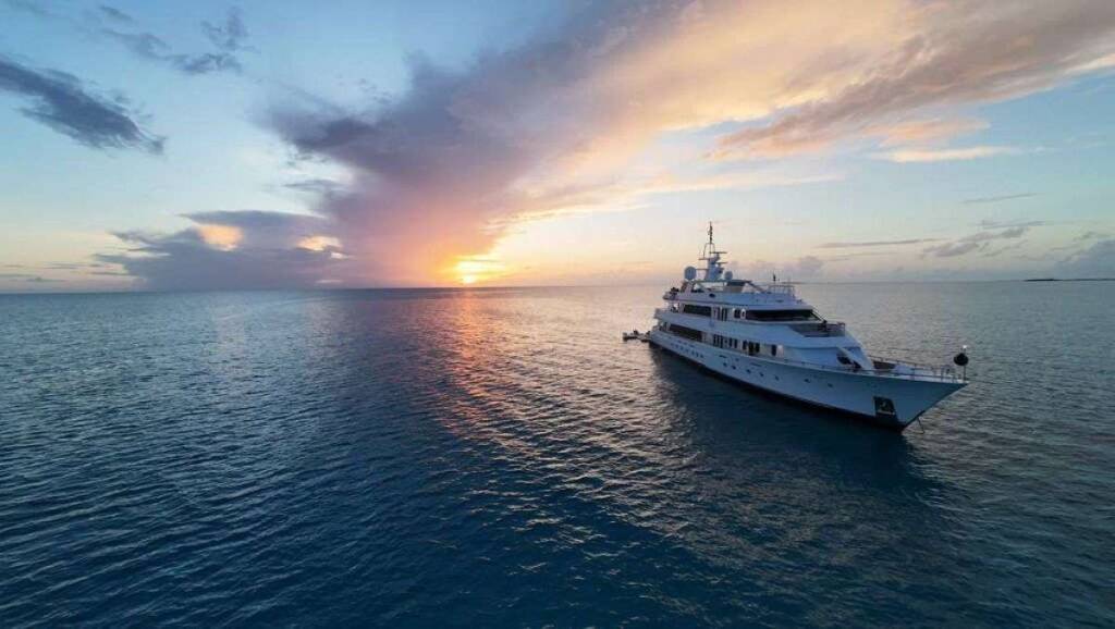 Luxury motor yacht KEFI