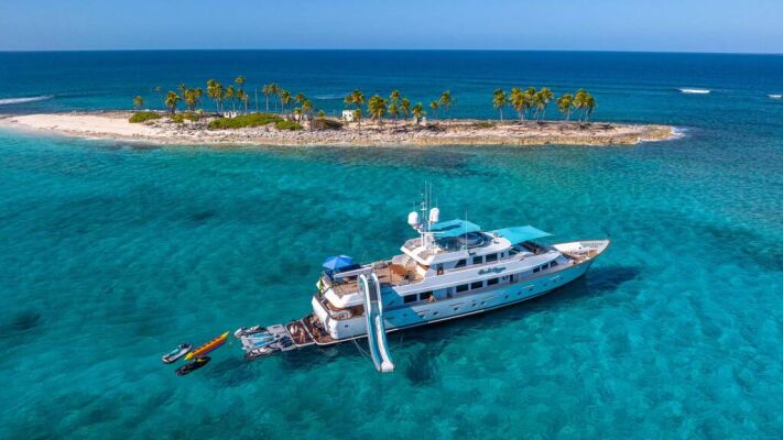 Luxury motor yacht SWEET ESCAPE
