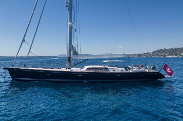 Voilier de luxe LADY 8