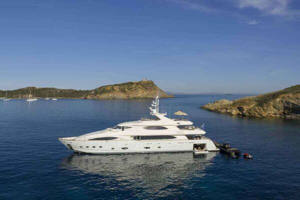 Yate de lujo PARADISE