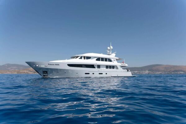 Yacht de luxe PRINCESS MELDA