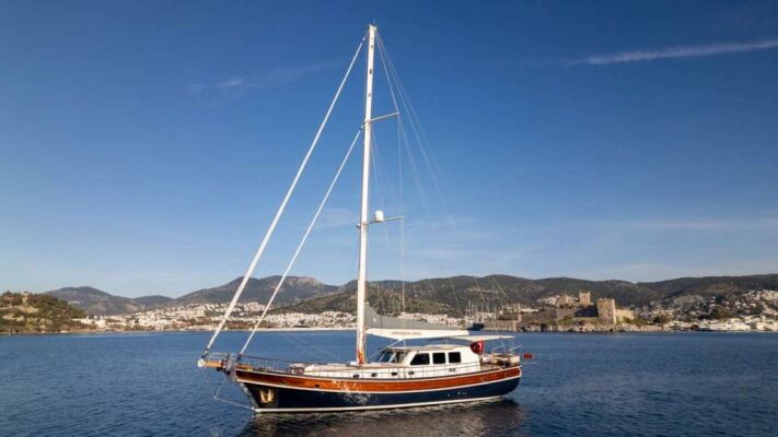 Gulet & Motorsailer CARPEDIEM CORAL