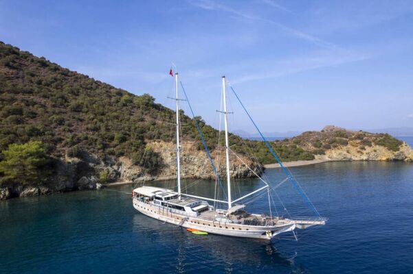 Luxus-Motoryacht Prenses Lila