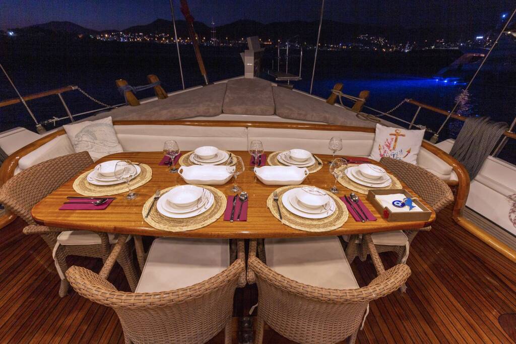 Luxury motor yacht MURVET HANIM