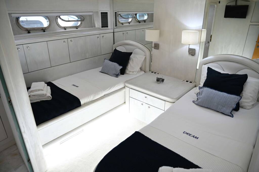 Luxury motor yacht DREAM