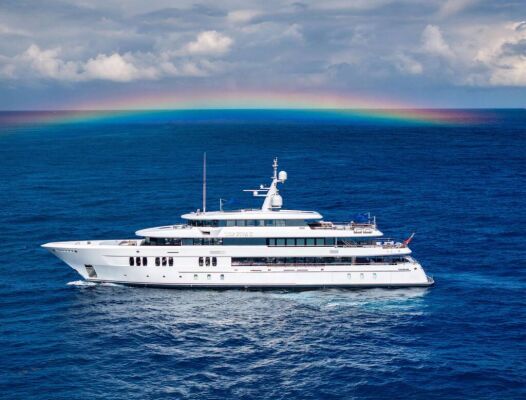 Yacht de luxe TOP FIVE II