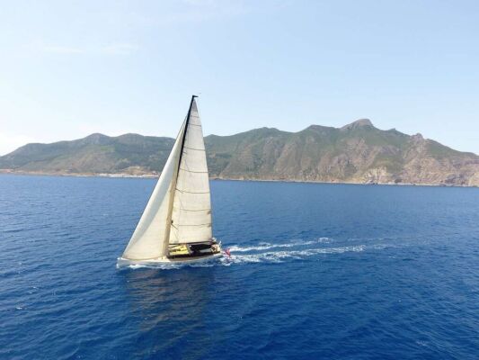 Voilier de luxe Tuscan Spirit