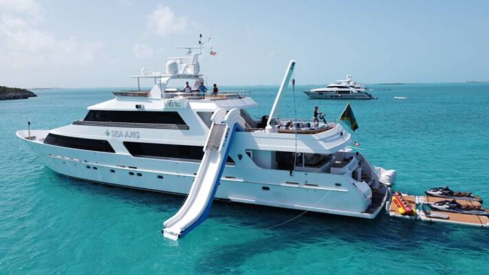 Luxury motor yacht SEA AXIS