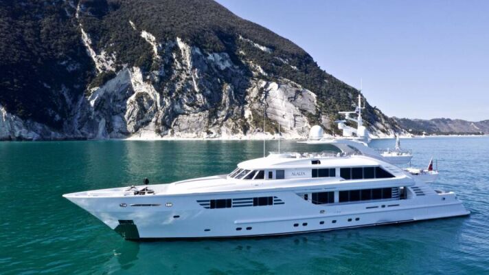 Luxury motor yacht ALALYA