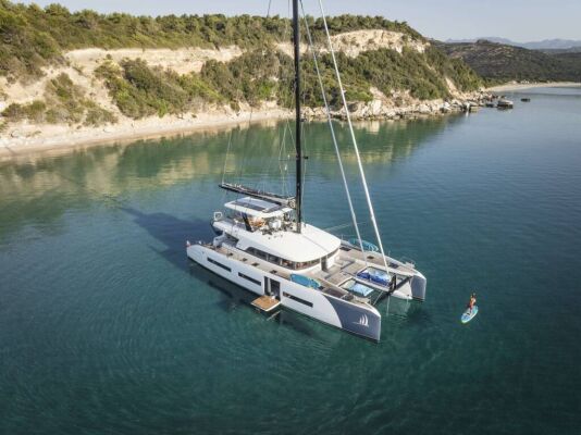 Catamaran de luxe avec équipage La Désirade