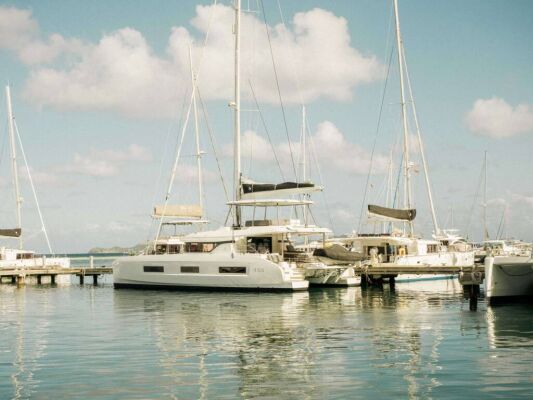 Catamaran de luxe avec équipage Luna Nova