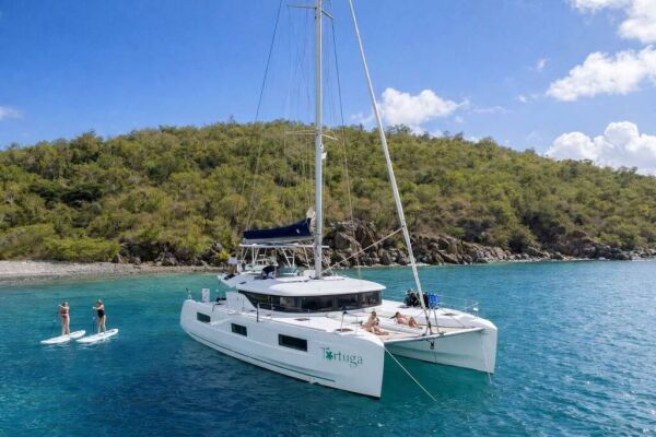 Catamaran de luxe avec équipage TORTUGA