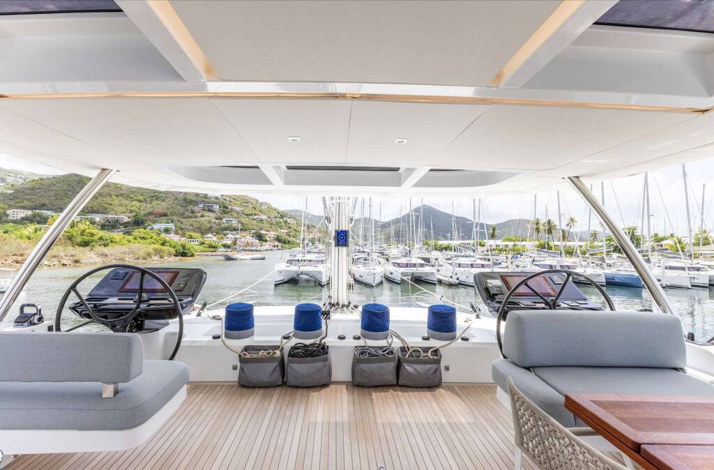 Luxury Crewed Catamaran AURORA