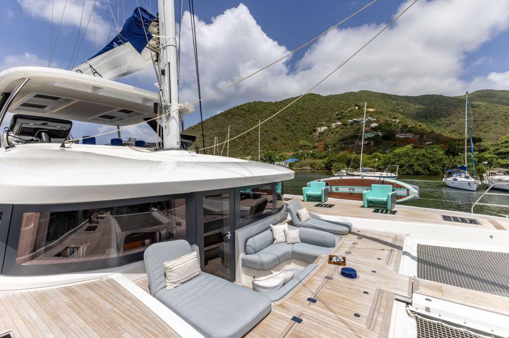 Luxury Crewed Catamaran AURORA