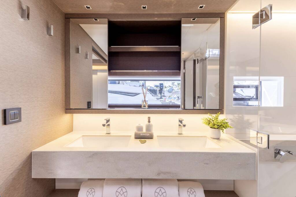 Luxury Crewed Catamaran AURORA