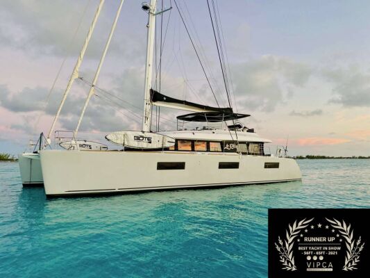 Catamaran de luxe avec équipage LE REVE L620 ESSENCE