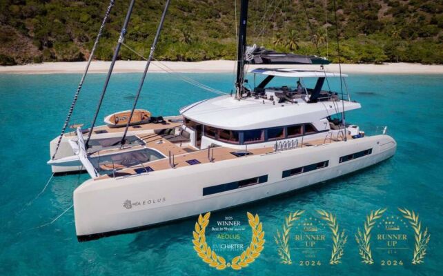 Catamaran de luxe avec équipage AEOLUS 77