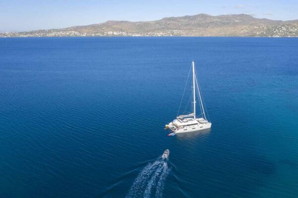 Catamaran de luxe avec équipage PHANTOM