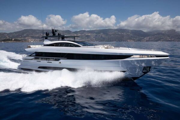 Yacht de luxe ARTEMIS