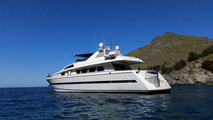 Yacht de luxe LADY TATIANA OF LONDON