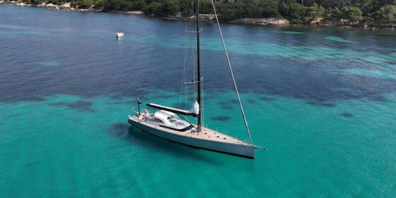 Voilier de luxe LA LOEVIE