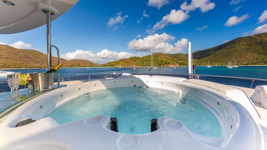 Luxury motor yacht KING OF FUN