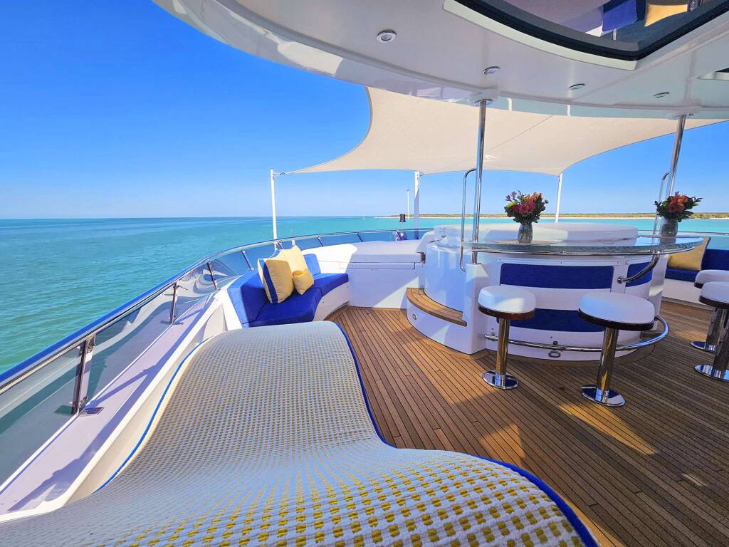 Luxury motor yacht KING OF FUN