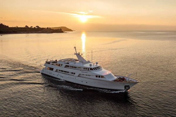 Yacht de luxe KOKOMO NIGHTS