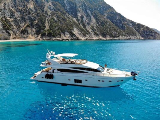 Yacht de luxe GIA SENA